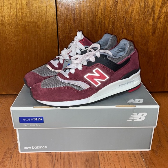 New Balance 997 Burgundy - Size 8 - Picture 11 of 13